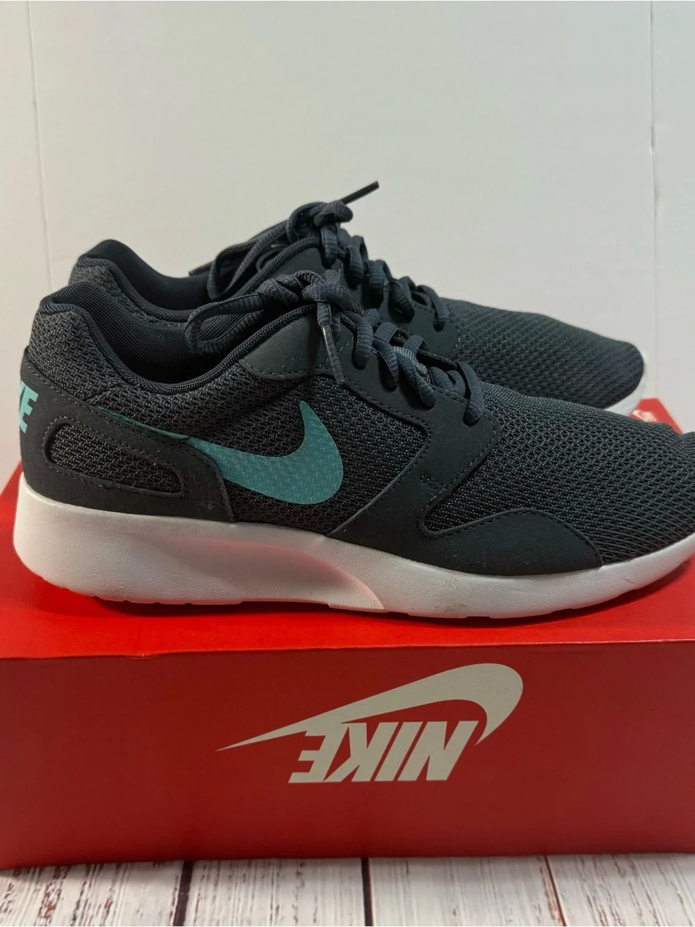 New Women’s Nike Kaishi Running Shoe